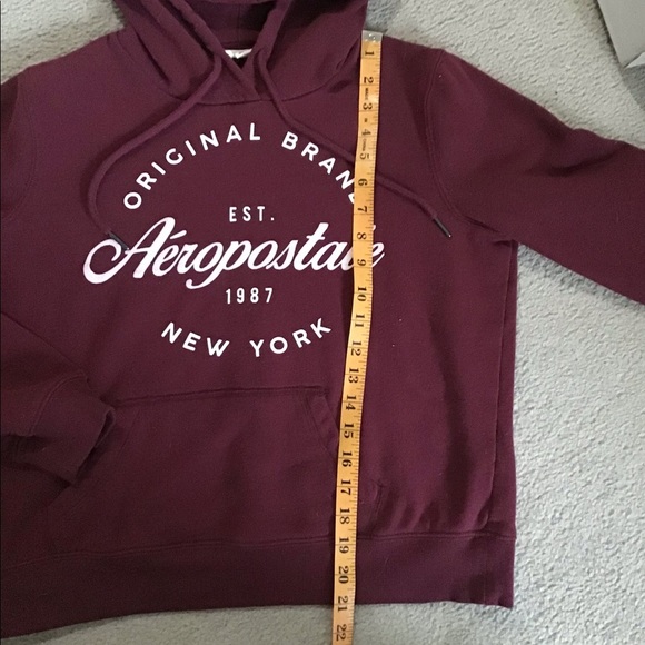 ⛄️ Aeropostale burgundy hoodie - Picture 6 of 7